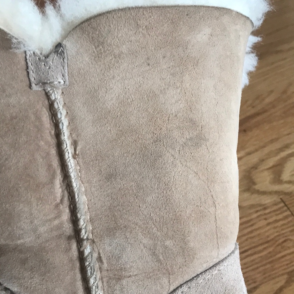 Tan ugg boots - Picture 5 of 8